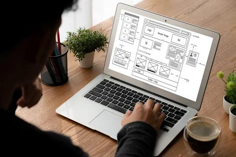 Website design software provide modish template for online retail business 库存照片