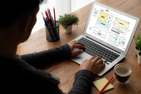 Website design software provide modish template for online retail business 库存照片