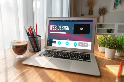 Website design software provide modish template for online retail business Stock Photos