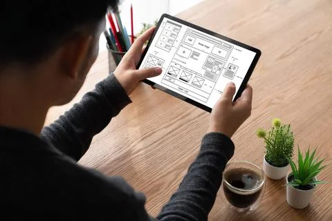 Website design software provide modish template for online retail business 库存照片