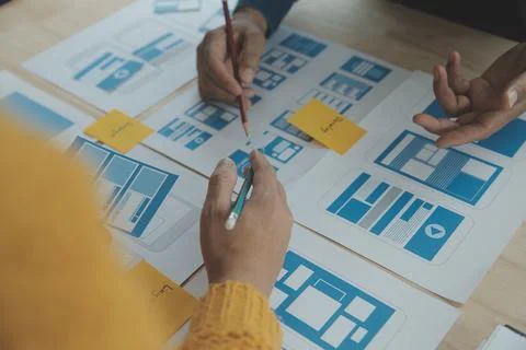 Website designer Creative planning application development draft sketch dra.. Foto stock