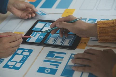 Website designer Creative planning application development draft sketch dra.. Foto stock