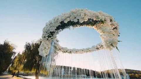 Wedding Arc In The Form Of Circle. Video stock 112735209