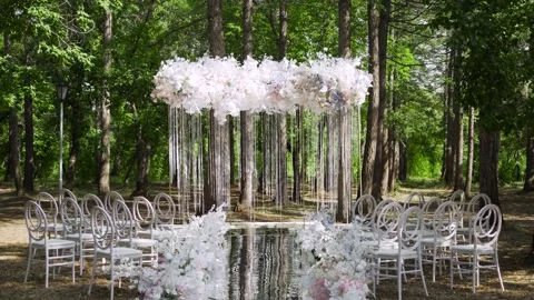 Wedding arch made of artificial flowers Stock-Footage 247570904
