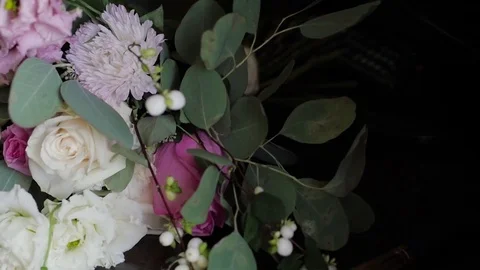 Wedding bouquet large plan in slow motion Stock-Footage 81541854