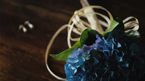Wedding bouquet on the table Vidéo 61076682
