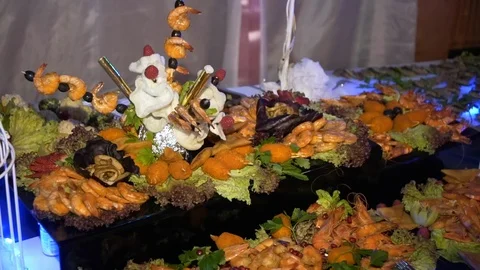 Wedding buffet: beautifully presented dishes Vídeos de archivo 88360286