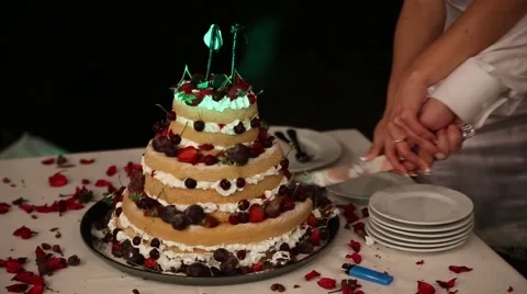 Wedding cake Stock Footage 54437707
