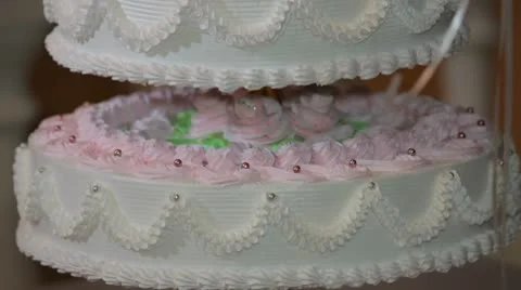 Wedding cake  HD Stock Footage 10699974