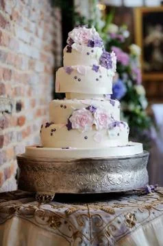 Wedding cake purple Stock Photos