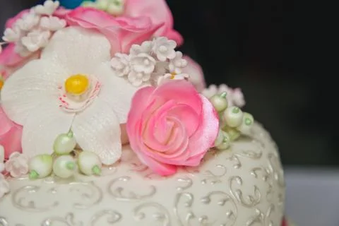 Wedding Cake with red orchids Stock Photos