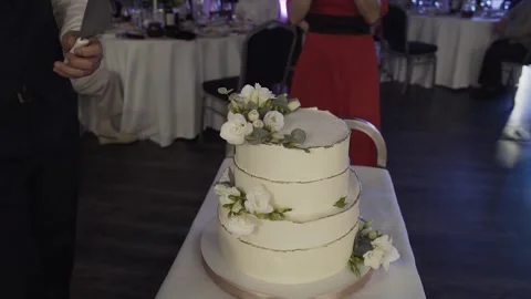 Wedding cake at wedding, slow motion camera Video stock 306148106