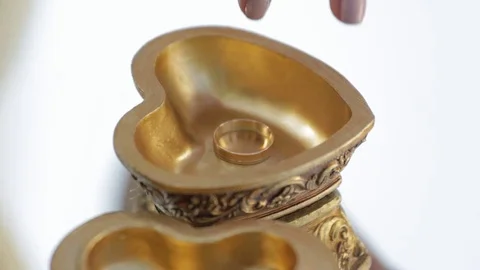 Wedding casket Stock Footage 82975321