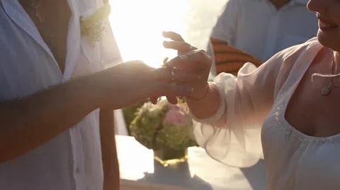 Wedding on a cliff in Bali Stock Footage 38320720