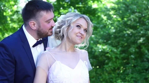 Wedding couple in slow motion Stock Footage 82035610