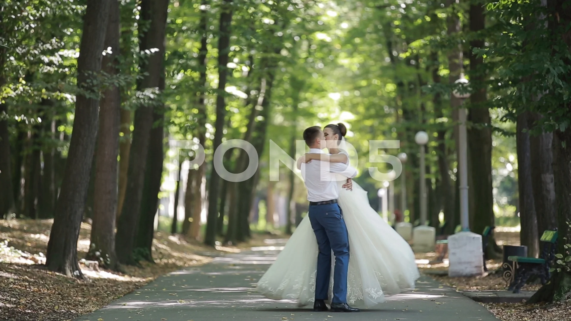 Wedding Dance In The Open Air Hi Res Video 75251916