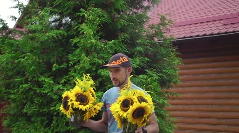 Wedding floristics in a rustic style Stock Footage 67504268