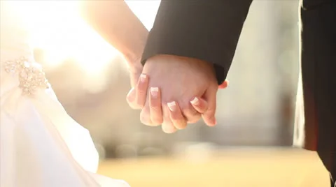 Wedding hands Vídeos de archivo 25449350