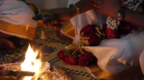 Wedding indian fire blessing Stock-Footage 57194711