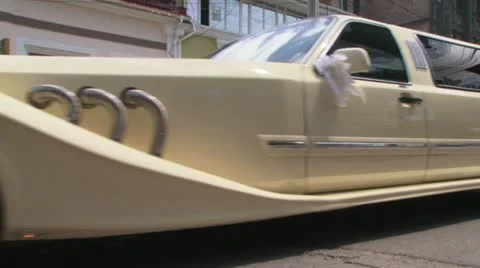 Wedding limousine Stock Footage 11526176
