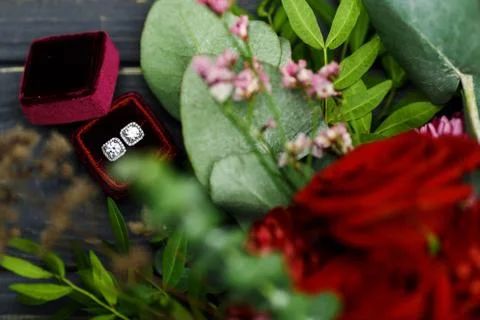 Wedding offer with roses and wedding ring Stock Photos