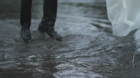 Wedding in the rain Stock Footage 32475870