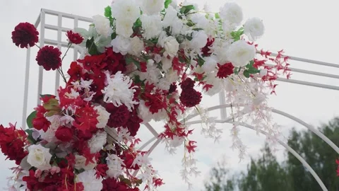 Wedding reception decor, fresh flower arrangements, a new design solution. Its Stock Footage 329095291