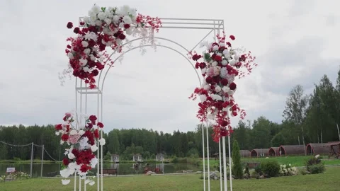 Wedding reception decor, fresh flower arrangements, a new design solution. Its Stock Footage 329095380