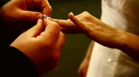 Wedding ring exchange 스톡 동영상 10841801