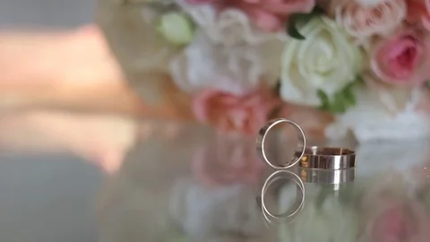 Wedding rings Stock Footage 82939353
