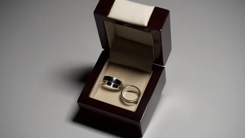 Wedding rings 스톡 동영상 86271254