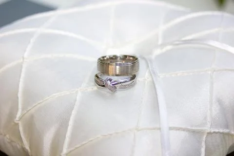 Wedding rings Stock Photos