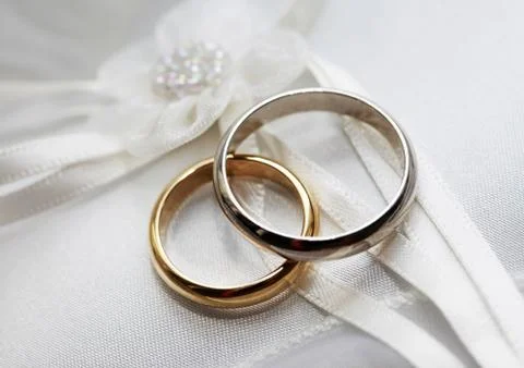 Wedding rings Stock Photos