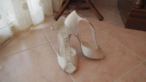 Wedding shoes (electronic slide) Video stock 39833900