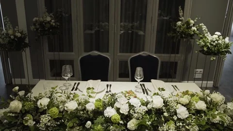 Wedding table decor with fresh flowers 스톡 동영상 306148040