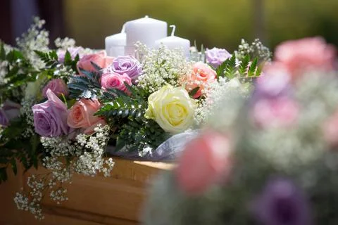 Wedding table flowers Stock Photos