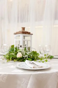 Wedding table with flowers Foto stock
