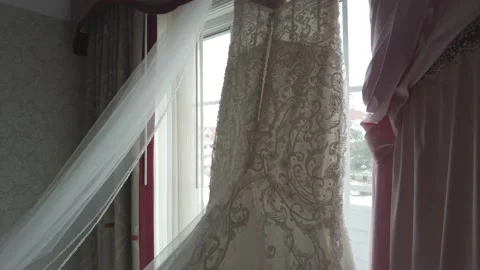 WeddingdressTD2-5 Stock Footage 170034558