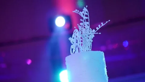 Weddings cake 19 Stock Footage 315418112