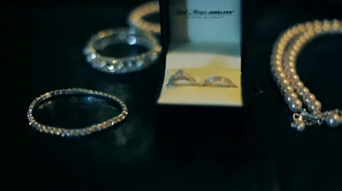 Weddings rings accessories Vidéo 27601319