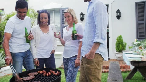 Weekend barbeque party Video stock 58281760