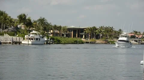 Weekend boating in Florida Video stock 10716789