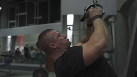 Weight lifter training at gym Stock Footage 70167411