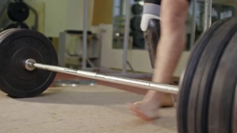Weightlifting with Prosthetic Foot Vídeo Stock 72139736