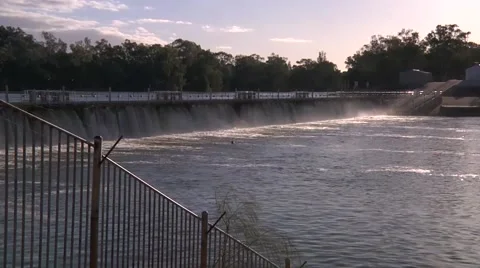 The weir on the Murray River at Mildura Stock Footage 65365133