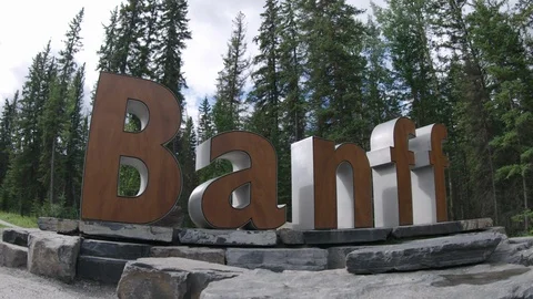 Welcome to Banff sign Video stock 115922772