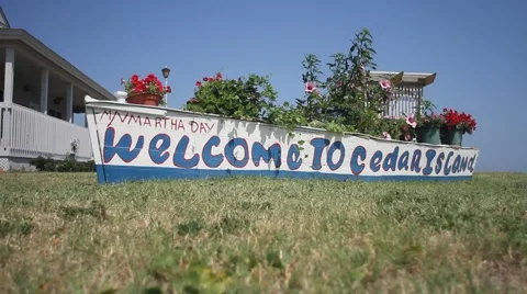 "Welcome To Cedar Island" Stock Footage 47463119