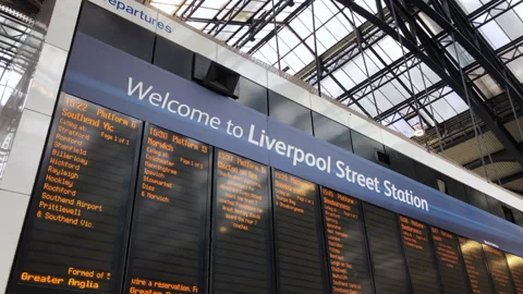 The Welcome to Liverpool Street station ... | Stock Video | Pond5