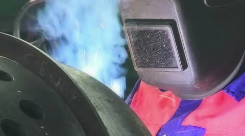Welder in action. Stock Footage 10713004