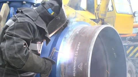 Welder Stock-Footage 10872622
